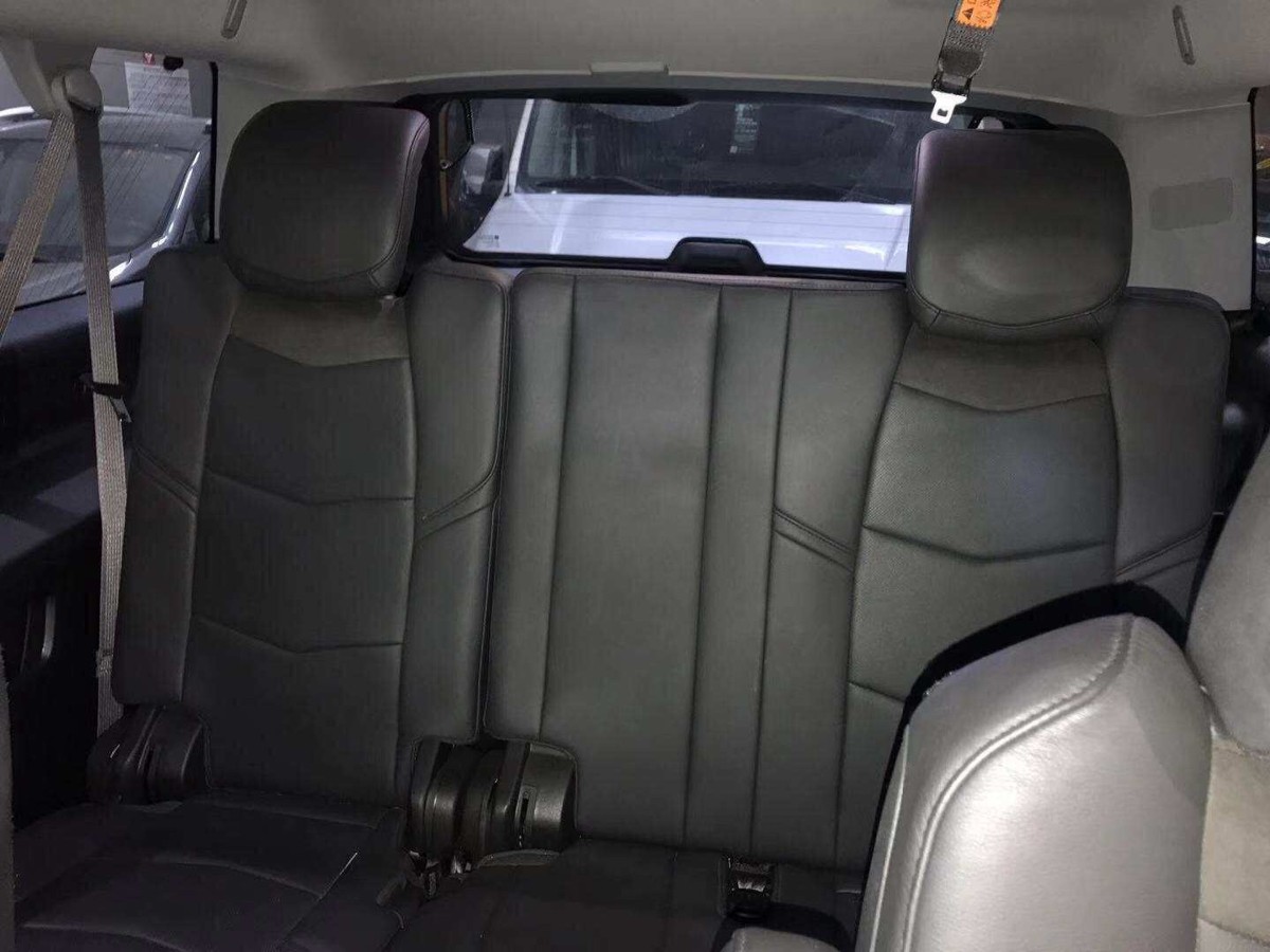 2017 Cadillac Escalade ESV Luxury AWD 頂級配置, 才走了12000miles