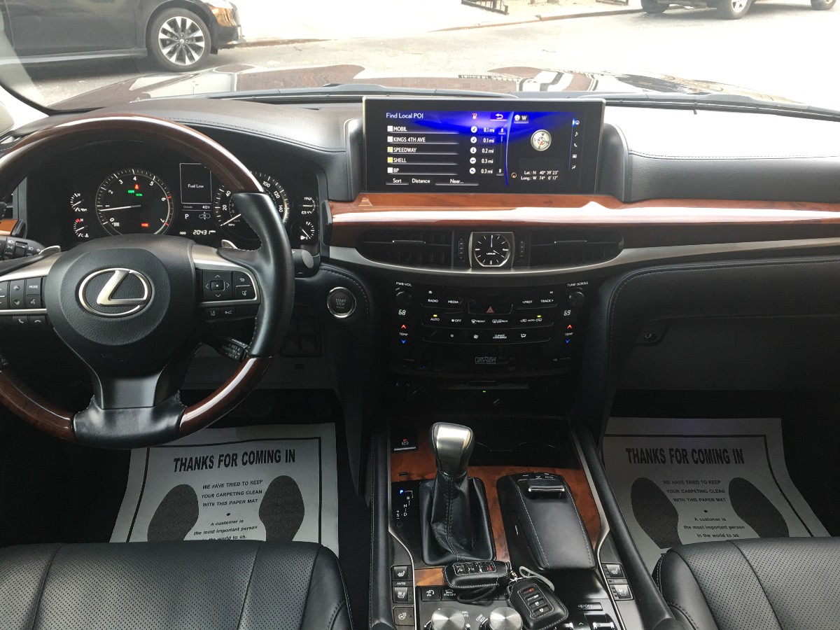 猛货二手：2018 Lexus LX570 顶配，开了20000miles.新车价格 $97000